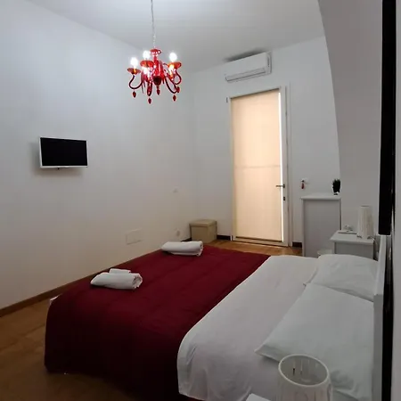 Garibaldi 3*