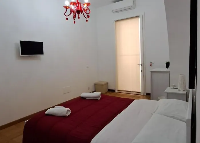 Garibaldi 3*