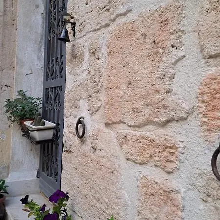 Bed & Breakfast Garibaldi 3*