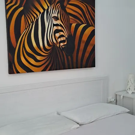 Garibaldi Bed and breakfast 3*